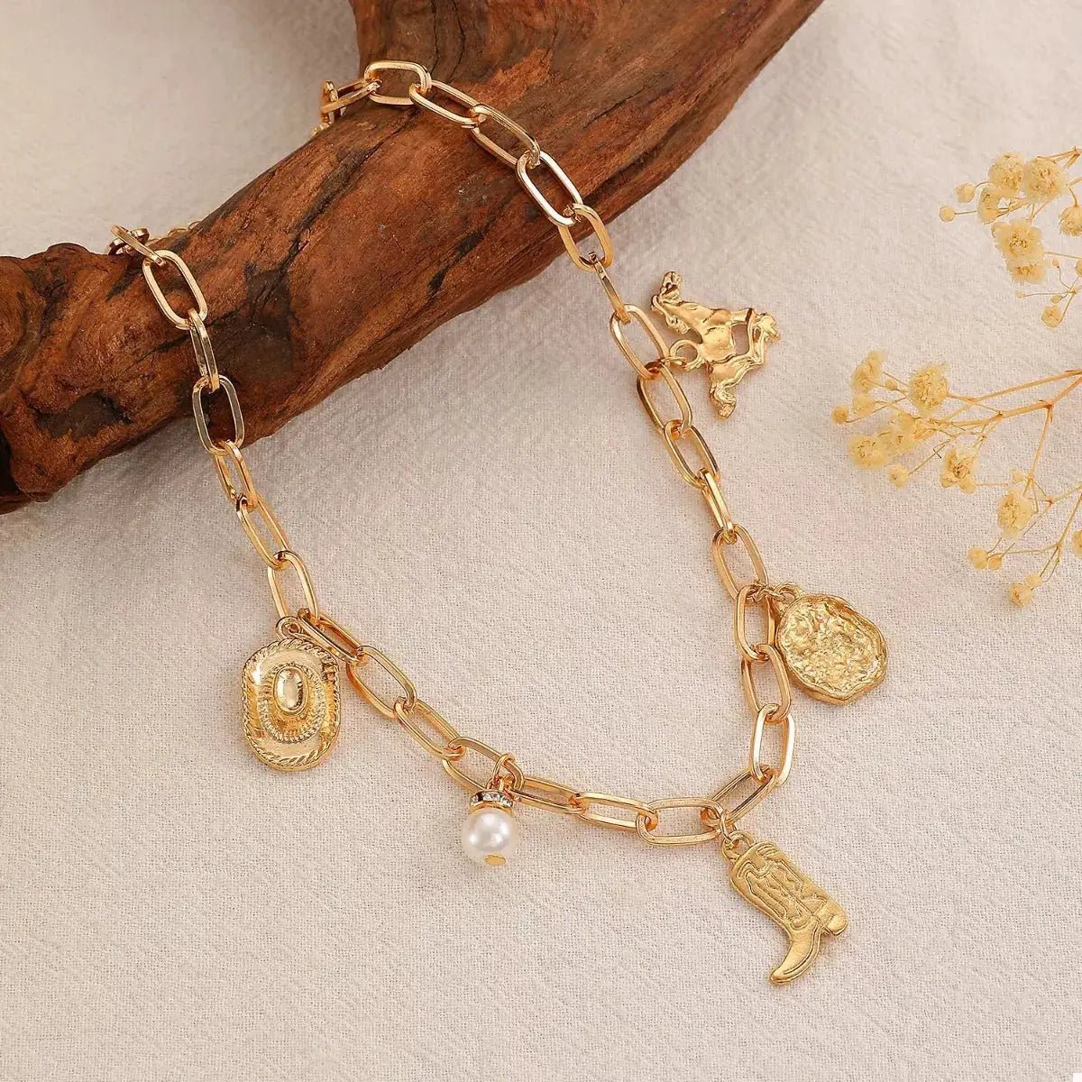 18K Gold Plated Charm Necklace And Bracelet Set With Pearls - Fritsch & Co.