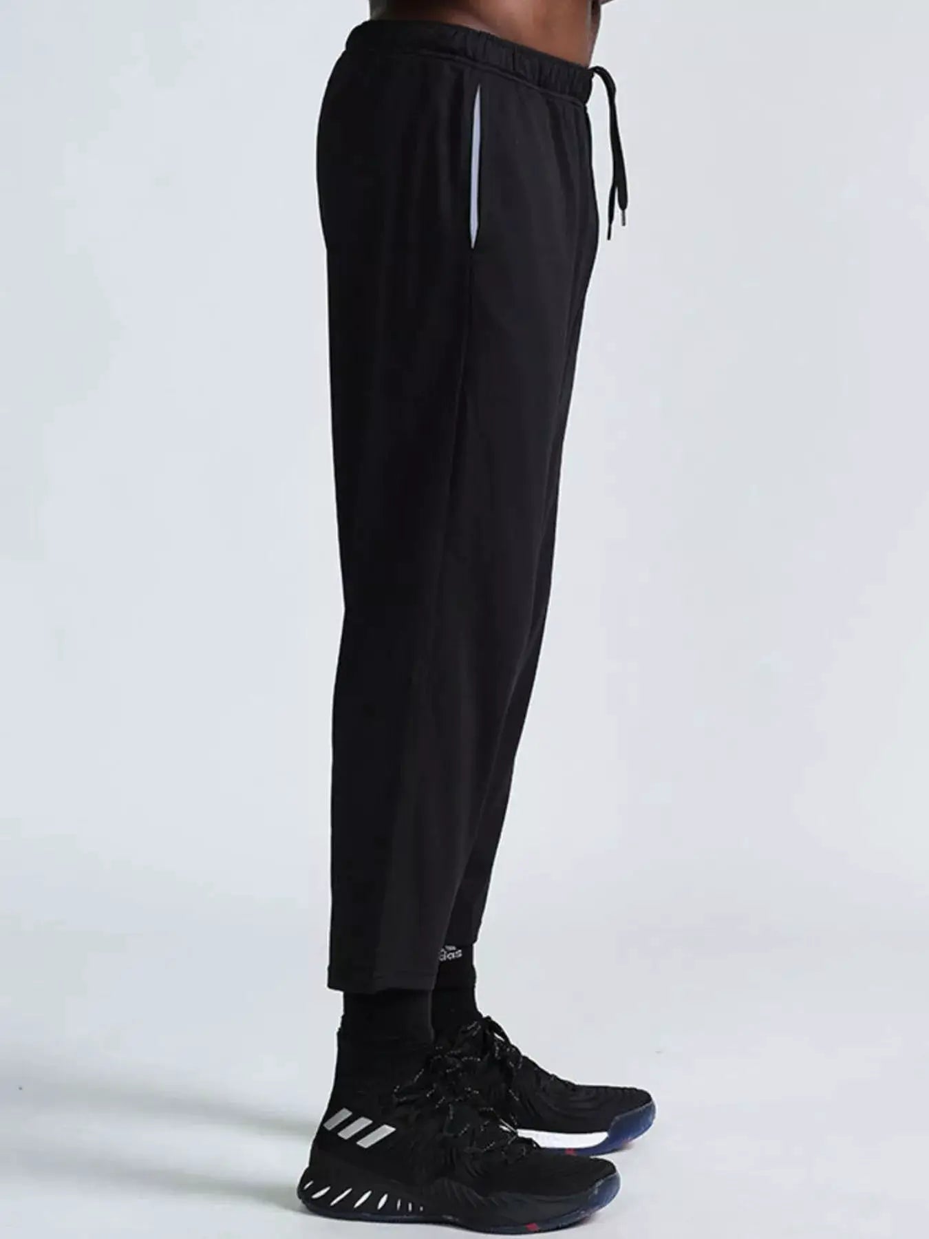 Men's Lightweight Training Active Pants by Trendsi