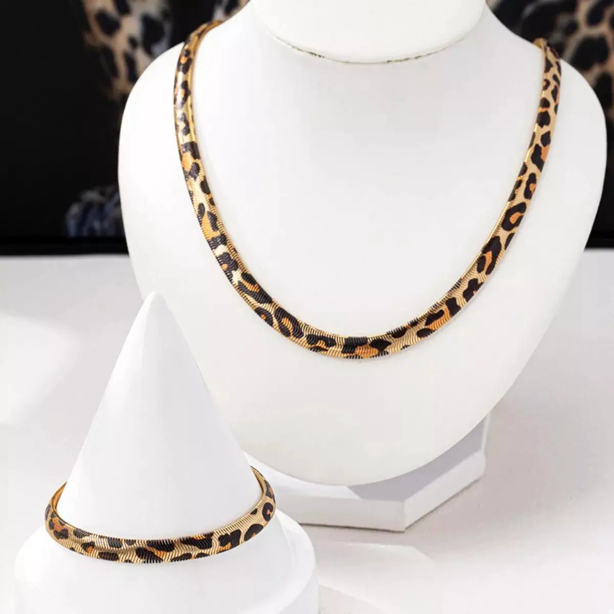 Leopard Print Chunky Necklace And Bracelet Set Gold Plated Jewelry - Fritsch & Co.