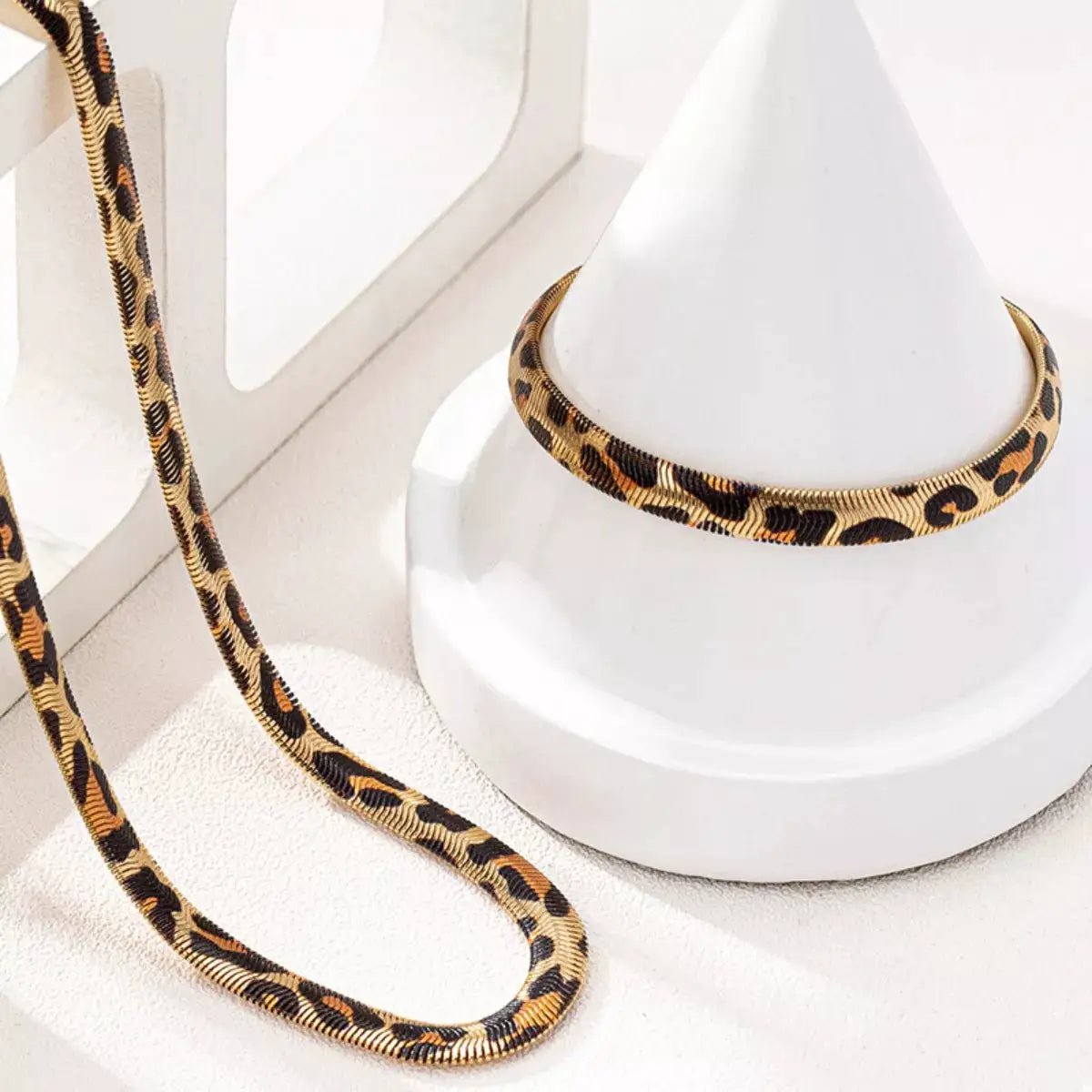 Leopard Print Chunky Necklace And Bracelet Set Gold Plated Jewelry - Fritsch & Co.