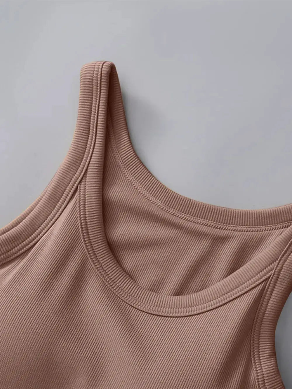 Women's Round Neck Tank Top With Built In Bra Basic Style Casual - Fritsch & Co.
